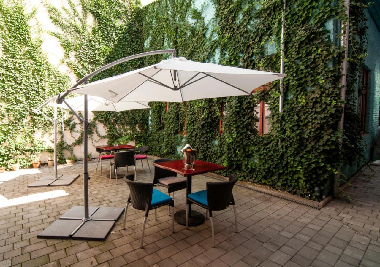 Pension Horse Inn Košice Eksteriør bilde